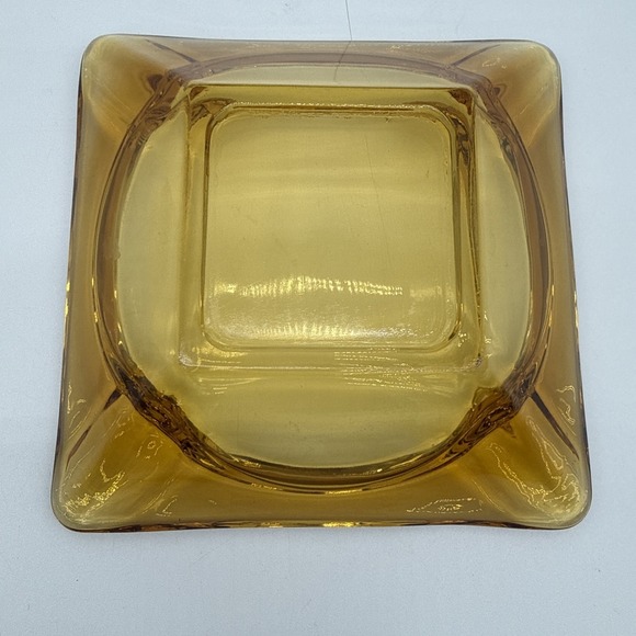 Anchor Hocking Vintage MCM Design Large 6" Amber Square Glass Ashtray - Picture 4 of 4